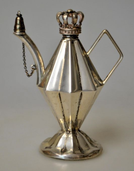 click to zoom click to zoom