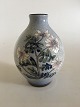 Bing & Grondahl 
Unique Vase by 
Effie 
Hegermann-
Lindencrone No 
2191/32 from 
1932. Measures 
18cm ...