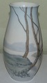 Bing & Grøndahl 
Art Nouveau 
Vase 8773/249. 
Measures 21 cm 
and is in good 
condition.