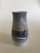 Bing & Grøndahl 
Vase with Ship 
No 1302/6211. 
Measures 17,5 
cm and is in 
good condition.