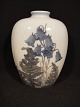 vase with bell 
flowers.
 Royal 
Copenhagen RC 
2032-134d
 Height: 17 
cmcm
 Price euro. 
70,-
0