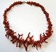 Coral Necklace, 
19th century. 
Long pieces. L 
.: 46 cm.