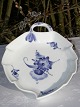 Royal 
Copenhagen 
porcelain. RC 
Blue flower 
braided. 
Leaf-shaped 
dish no. 8003. 
Length 26 cm. 3 
...