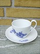 Blue Flower 
Braided Royal 
Copenhagen  
Coffee , high 
handle
RC no 8194