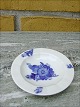 Blue flower 
angular
ashtray 6 3/4 
incn
Royal 
Copenhagen 
RC no 8554