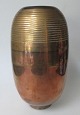 Japanese vase, 
app. 1900. 
Brass and 
copper. H .: 24 
cm.