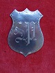 Coat shield in 
Danish solid 
silver 830S 
with initial 
"S.P." in a 
good condition.
Hallmark: 830S 
...