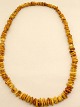 Amber necklace 
66 cm. with 
flat amber No. 
261319
