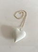 Royal 
Copenhagen 
Sterling Silver 
Necklace with 
White Porcelain 
Heart Pendant. 
Chain measures 
60 ...