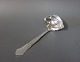 Gravy ladle in 
Louise, 
hallmarked 
silver.
20 cm.
Ask for number 
in stock. All 
silver will be 
...