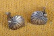 Vintage  
earclips silver 
leaves, stamped 
830 S. Size: 
1,5*1,5 cm. 
Art.No. 112