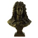 Patinated 
bronze bust. 
Unsigned. 
Around 1900. H. 
17 cm.