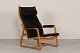 Ditte og Adrian 
Heath
Chair made of 
wood
with black 
leather 
cushions
Manufactor: 
France & ...