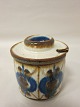 Michael 
Andersen 
Keramik, 
Bornholm
Pot/jar with a 
lid
Design: 
Marianne Stark
H.: ...