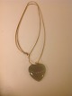 Great jade 
heart pendant.
Heart Height: 
3.5 cm with ax. 
Width: 3 cm.
without chain.
contact ...