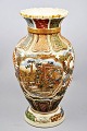 Large 
wonderfully 
decorated 
faience Satsuma 
vase, 19th 
century. Japan. 
With relief 
decorations. 
...