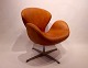 The Swan chair, 
model 3320, is 
an iconic piece 
of furniture 
designed by 
world-renowned 
Danish ...