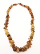 Amber necklace 
L. 55 cm. W. 80 
gr. 346777