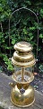 Antique 
Petromax, 19th 
/ 20th. century 
Petroleum lamp. 
Polished brass. 
H: 40 cm.
Great 
condition!