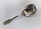 Hans Hansen. 
Silver cutlery. 
Susanne. 
Serving spoon. 
Sterling (925). 
Length 18 cm.