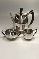 Aage Weimar, 
Sterling 
Silver, Coffee 
set (3)
Coffee Pot 
Measures 18 
cm(7 3/32 in) 
Weight 654 ...