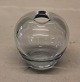 Holmegaard Akva 
Round vase 1956 
7.5 cm 325 gram 
Per Lutken
Scandinavian 
Art Glass