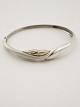 Sterling silver 
bracelet 5.2 x 
5.8 cm. from 
silversmith 
Jens Aagaard 
Svendborg. No. 
388041