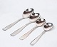 Different 
compote spoons 
in Rex, 
hallmarked 
silver. Ask for 
number in 
stock.
21 cm (650 
DKK), ...