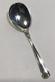 W&S Sørensen 
Silver 
Dobbeltriflet 
Old Danish 
Serving Spoon 
Measures 22 cm 
(8 21/32 in)