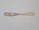 Karina silver 
and steel 
butter knife 
Stamped 830
Length 16.5 
cm.