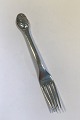 Evald Nielsen 
No 10 Silver 
Luncheon 
ForkMeasures 
17.5 cm(6 57/64 
in)