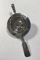 Musling (Clam) 
Silver Tea 
Strainer W & S 
Sørensen / 
Fredericia
Measures  14.8 
cm/5 53/64 in 
...