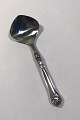 Cohr 
Saksisk/Saxon 
Silver/Steel 
Pickles Spoon 
Measures 12 
cm/4 23/32 in