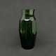 Height 20 cm.
Fantastic 
beautiful 
emerald green 
vase from the 
1930s in solid 
colored ...