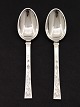 Hans Hansen 
arvesølv no. 12 
dessert spoon 
16.8 cm. 
sterling 
silver. Nr. 
446729