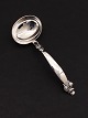 830 silver 
sauce spoon 
17.5 cm. Nr. 
449341