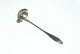 T pattern Scoop 
in Silver
Length 12 cm
Nice and well 
maintained 
condition