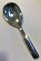 Georg Jensen 
Silver Rope 
Serving Spoon 
No 113, medium 
Measures 22.8 
cm(8 31/32 in)