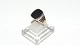 Elegant men's 
ring with black 
onyx in 8 carat 
gold
Stamp 333
Str 65
The check by 
the jeweler ...