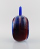 Suzanne Öhlén 
for Rörstrand. 
Lidded jar in 
glazed 
stoneware. 
Beautiful glaze 
in shades of 
blue ...