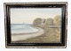 Painting on 
canvas with 
beach motif and 
black frame, 
with unknown 
signature.
56 x 76 cm.