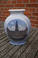 Royal 
Copenhagen 
Danish 
porcelain.
Large oval 
vase No 3403 of 
1st quality, 
and in a mint 
...