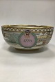 Royal 
Copenhagen 
Commemorative  
Bowl 1775-1975 
Decorated in 
colour and gold 
scenery of the 
USA ...