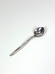 Teaspoon in 
Mimosa, of 925 
sterling cohr 
silver.
12 cm.
