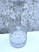 Crystal carafe, 
With star 
pattern, 28cm 
high, 12cm wide 
* Perfect 
condition *