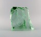Vicke 
Lindstrand 
(1904-1983) for 
Kosta Boda. 
Unique 
mouth-blown 
glass block 
decorated with 
...