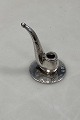 Miniature model 
of pipe on base 
in silver. Made 
in Italy. In 
good condition. 
H. 3.5 cm (1.38 
inches)