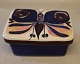 1 pcs. In stock
131-2823 
Tenera Box 
Ingv. O 1958  
decorated with 
butterfly by 
Inge-Lise 
Koefoed ...