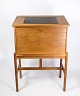 The desk you 
describe was 
designed by 
Rosengran 
Hansen and 
manufactured by 
Brande 
Møbelindustri 
...