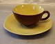 6 set in stock
Teacup 5.3 x 
10.5 cm & 
saucer 16 cm 
yellow and 
bordaux Kongo 
Retro from ...